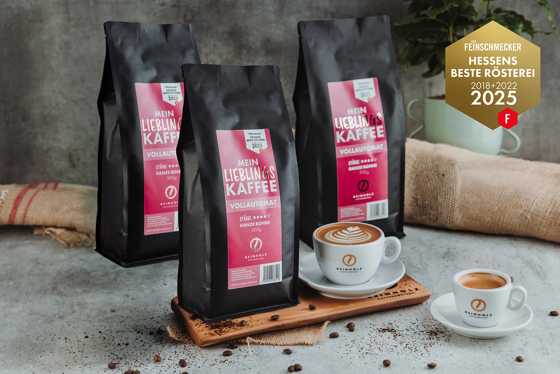 Mein Lieblingskaffee Vollautomat mit Cappuccino und Espresso in Reinholz-Tassen